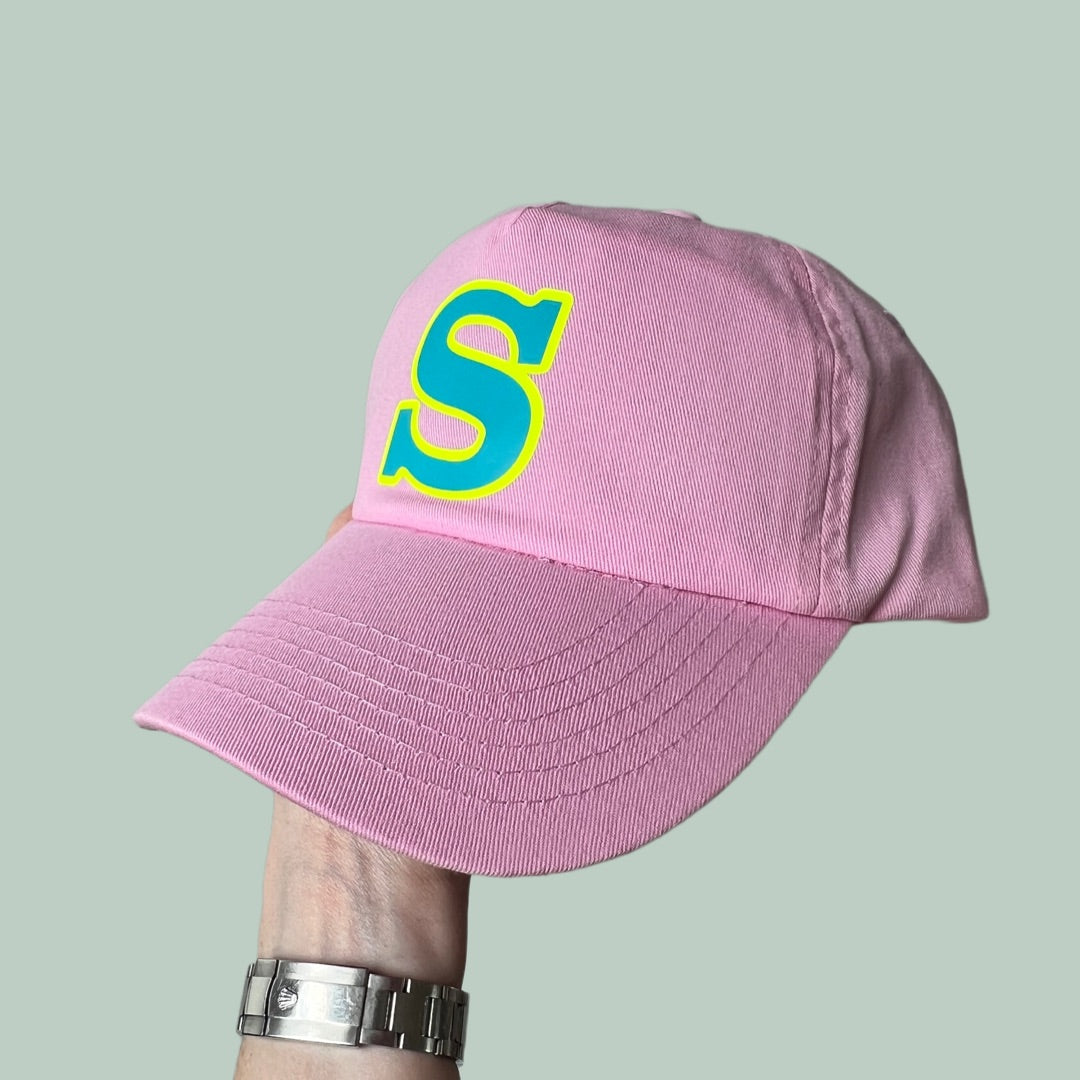 Personalisiertes Basecap mit Deinem Initial