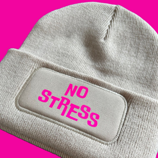 Statement Mütze "No stress" in Neonpink
