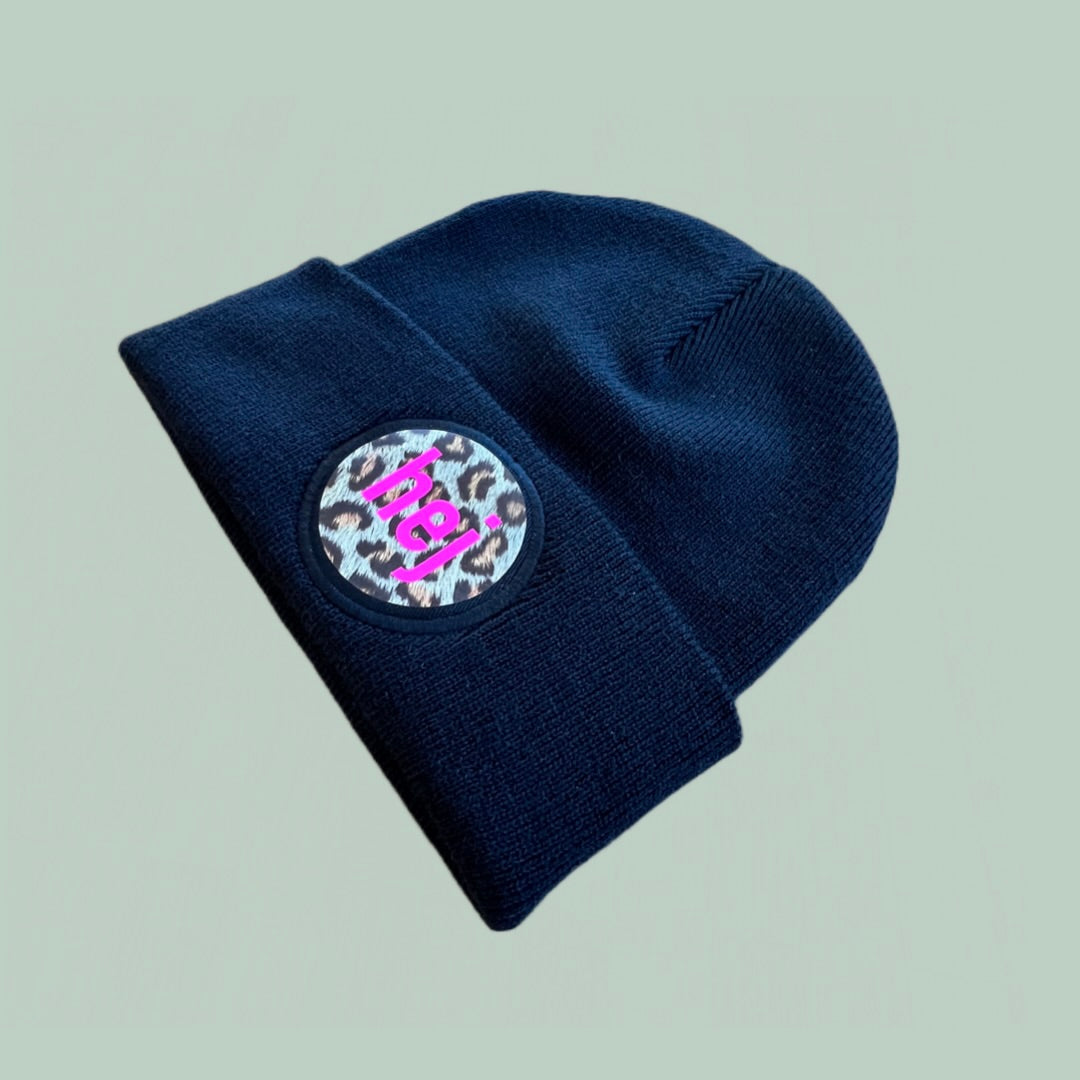 Statement Beanie Mütze "hej" bedruckt